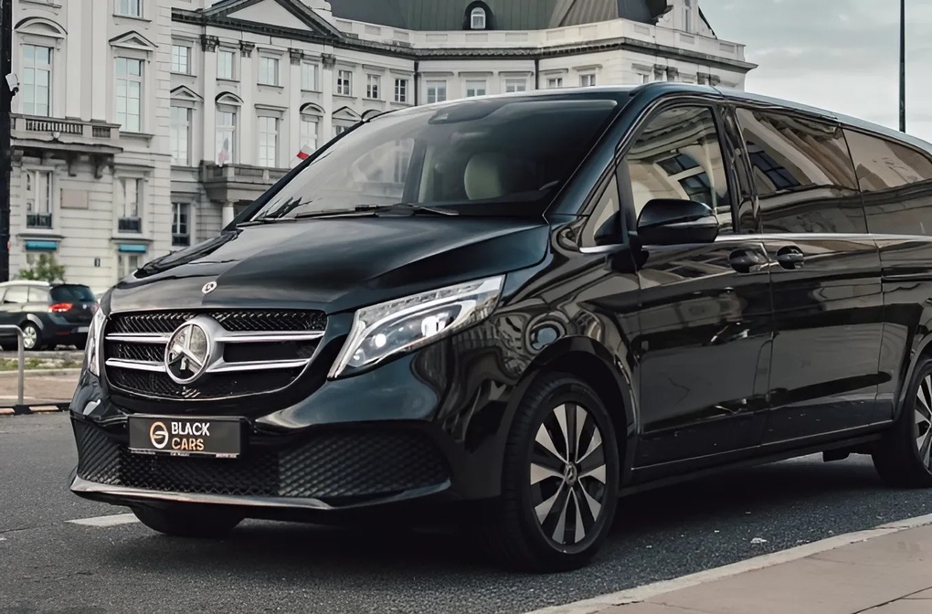 Wynajem busów klasy premium